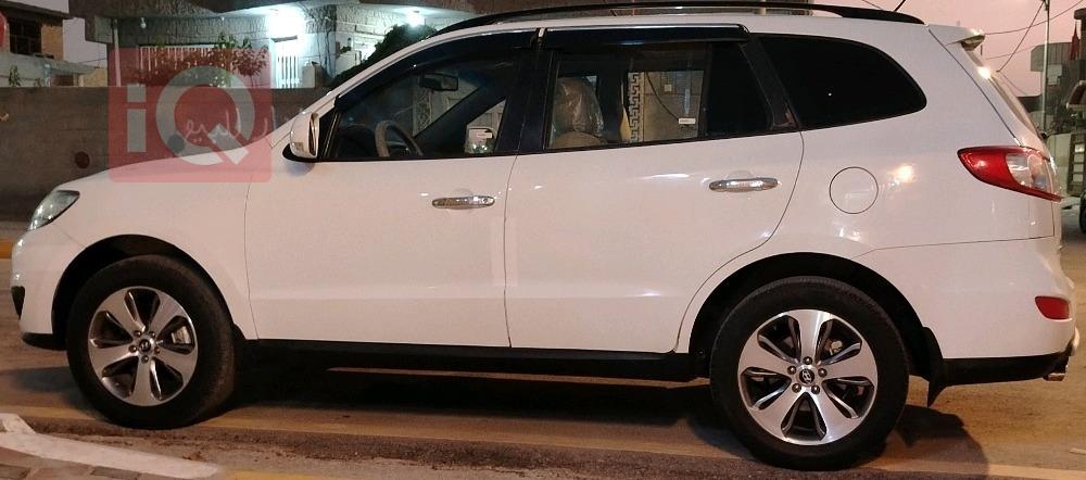 هيونداي سانتافي